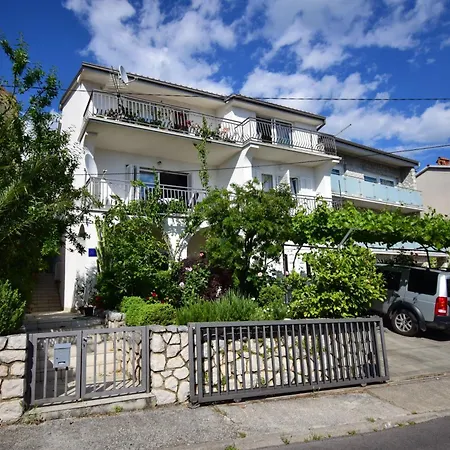 Apartment Pavlic Selce